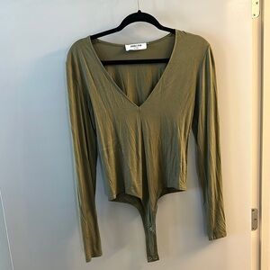 Olive Green V-Neck Long Sleeve Top